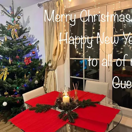 Gorgeous + Attentive Host + Free Parking Daire *