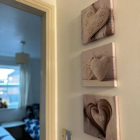 Daire Gorgeous + Attentive Host + Free Parking *