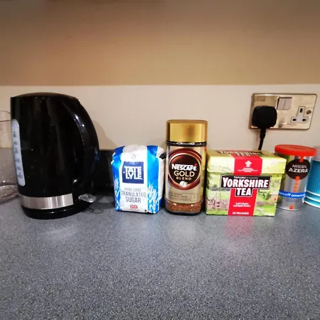 Gorgeous + Attentive Host + Free Parking