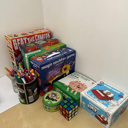 Gorgeous + Attentive Host + Free Parking 아파트